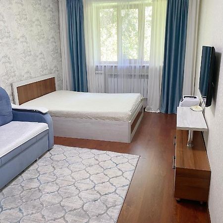 Апартаменты Аэропорт Almaty Luaran gambar